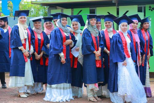 24-Graduation-Day-2025-at-Bearys